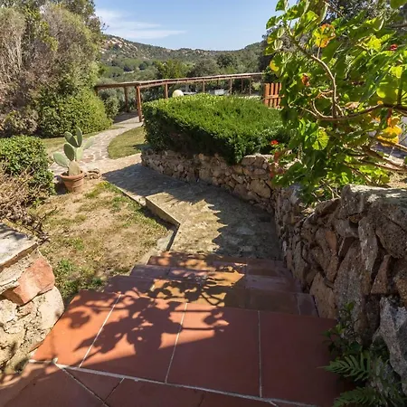 Appartamento Villaggio Sa Luna Country With Garden&parking!